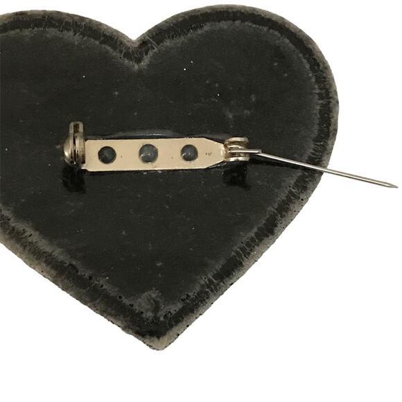 Glittered Gold Heart Patch/ Pin - Picture 3 of 3